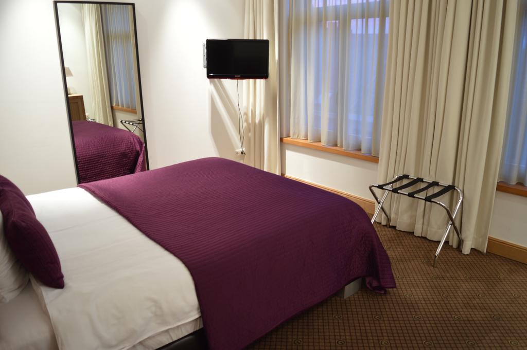 Hotel Geeraard 게라즈베르겐 객실 사진