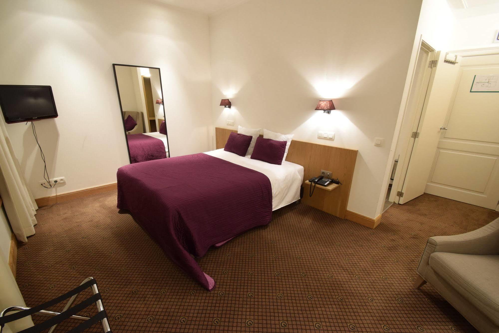 Hotel Geeraard 게라즈베르겐 외부 사진